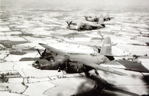 This single engine practice provided training that would permit the crews to cope with having to fly formation with the loss of one engine from battle damage. 